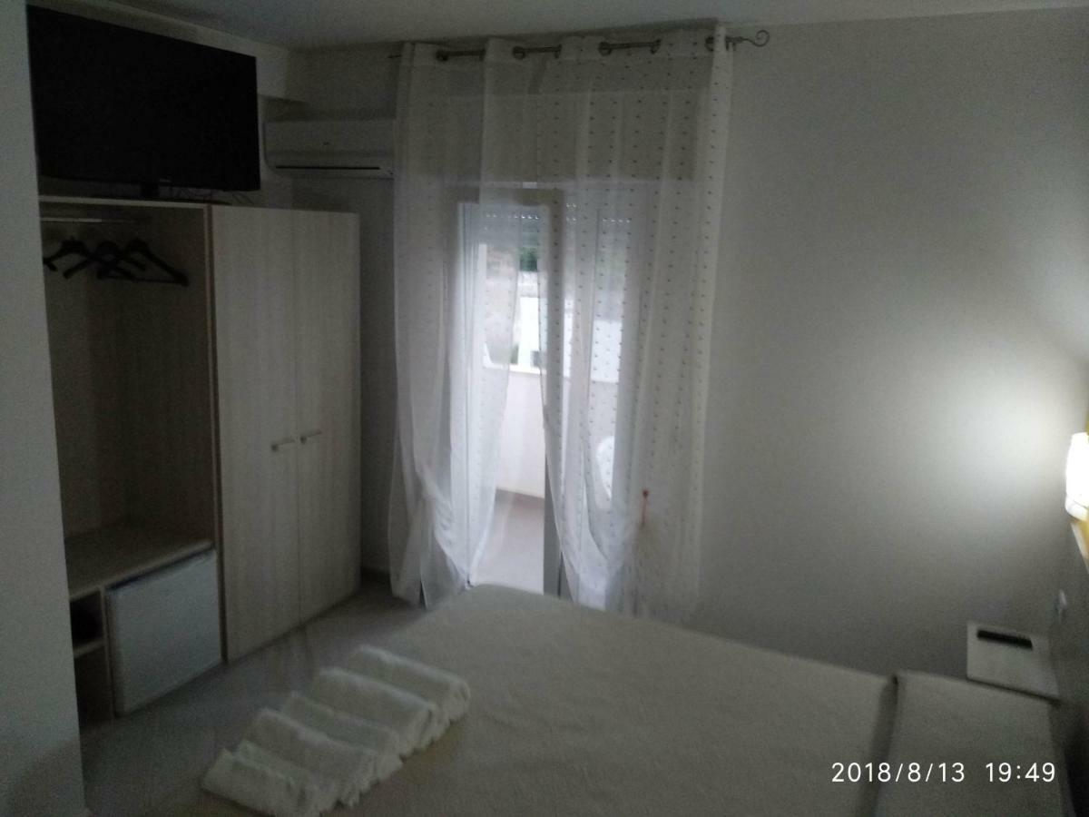 Bed Daniele Ξενοδοχείο Torricella  Εξωτερικό φωτογραφία
